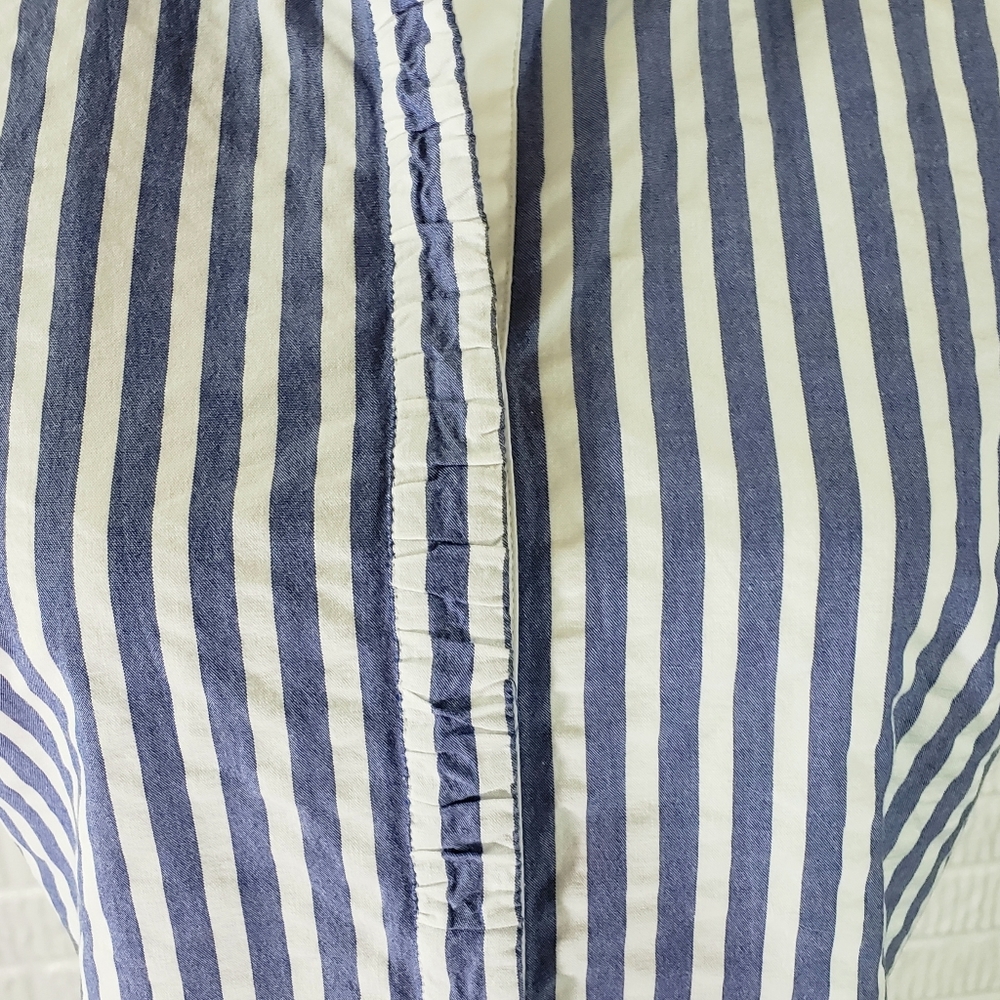 Lafayette 148 New York Blouse  Sleeveless Button Front Blue White Stripe - Picture 3 of 13